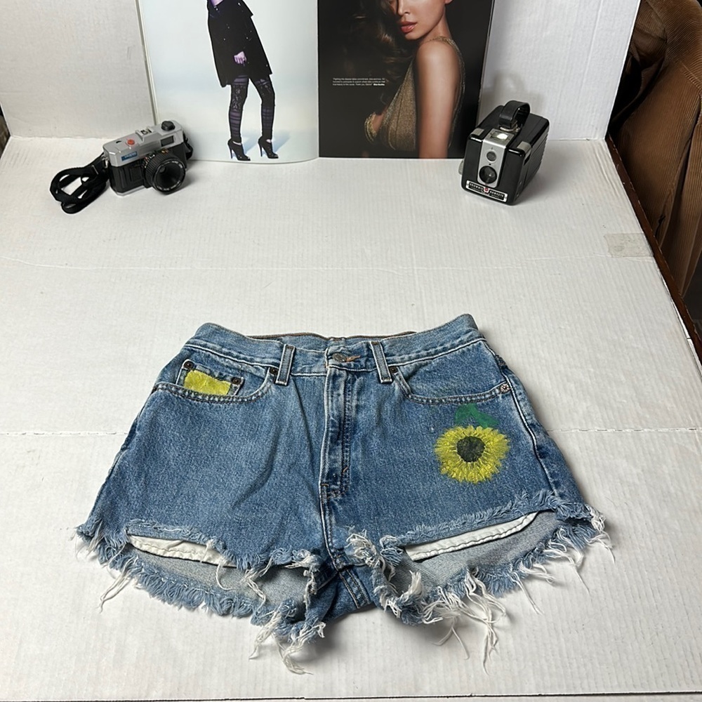 Vintage 90s Levi’s 512 Cutoff ShortsHand-Painted Sunflower Denim Festival Indie - Picture 2 of 11